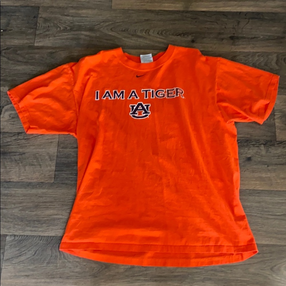 NIKE AUBURN TSHIRT